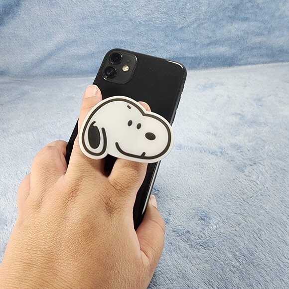 Snoopy Mobile Phone Holder Bracket - Picture 6 of 6